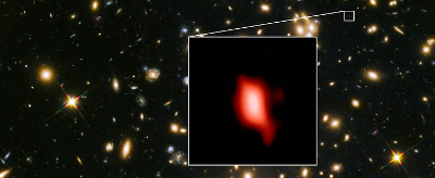 Cliché de MACS J1149.5+2223 acquis par Hubble et Alma