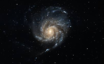 la galaxie spirale NGC 5457 dite du Moulinet